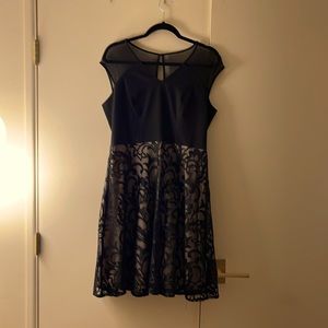 London Times Black Lace Cocktail Dress